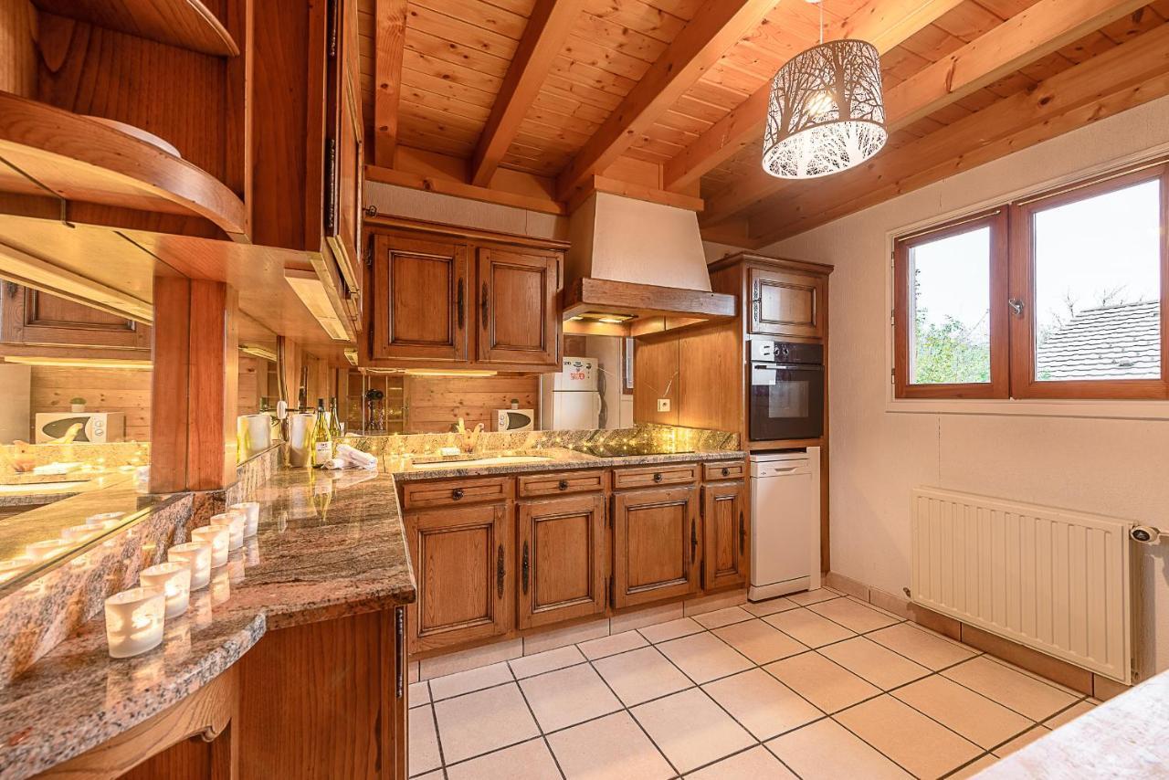 St Jorioz- Cosy Chalet Vue Lac Et Montagnes - Lla Selections By Location Lac Annecy Saint-Jorioz Exterior photo